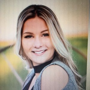 Meet your Posher, Raechel